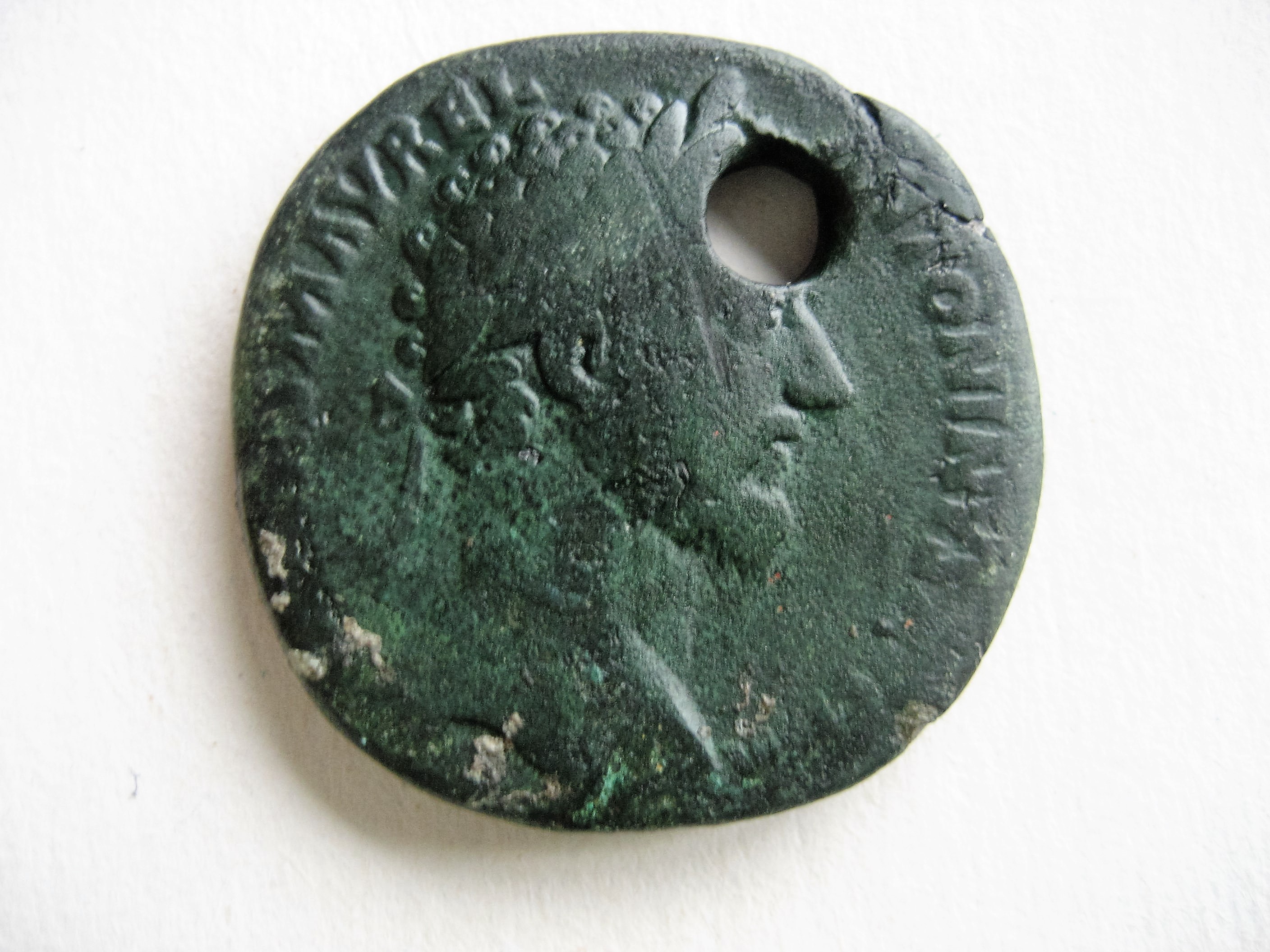 (30)Marc Auréle(Médaillon)(Sesterce)revers Marc Auréle et Lucius Vérus-Bronze 162 ap.jc(Aube).JPG