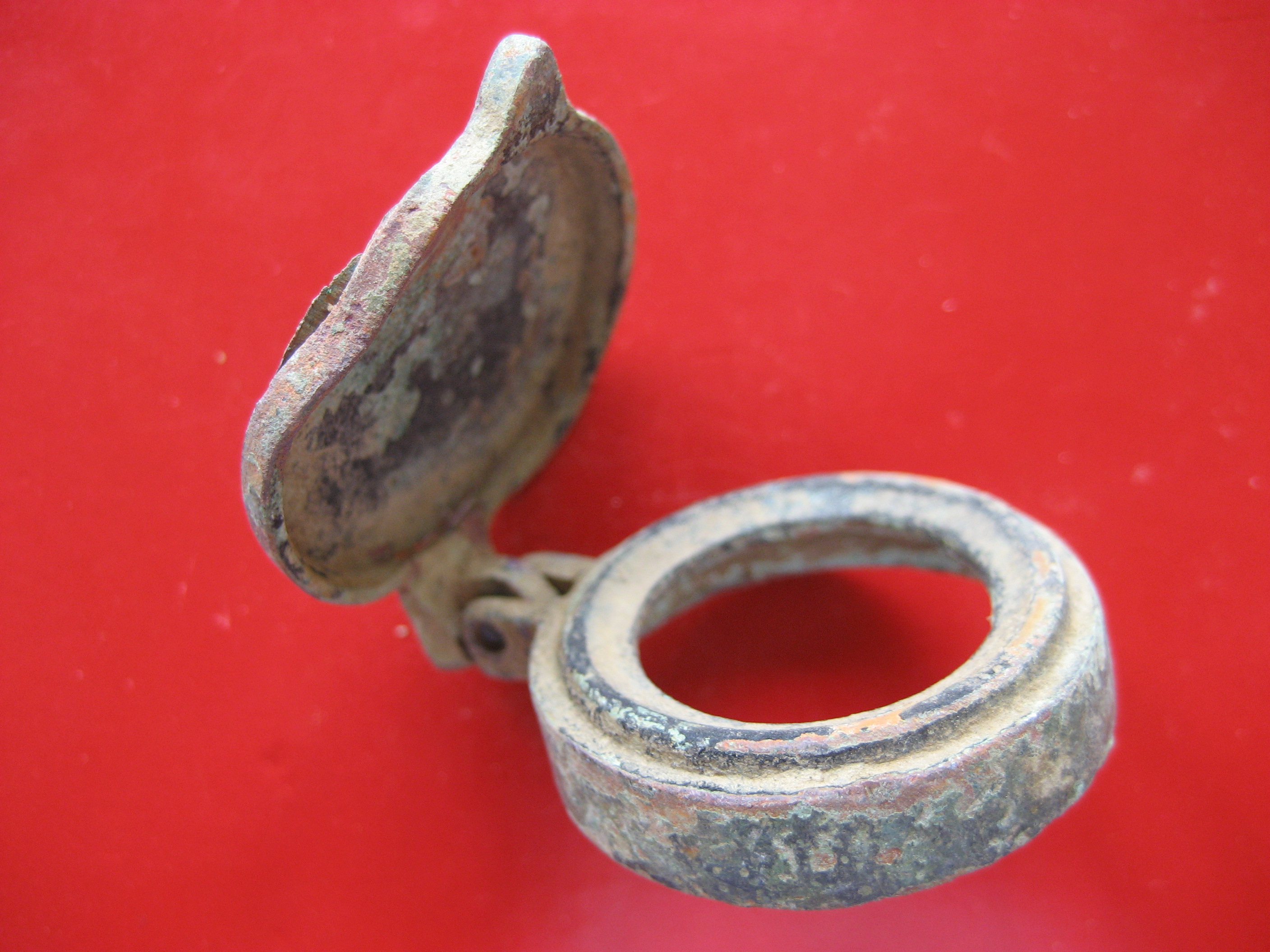 (2)couvercle d encrier.JPG