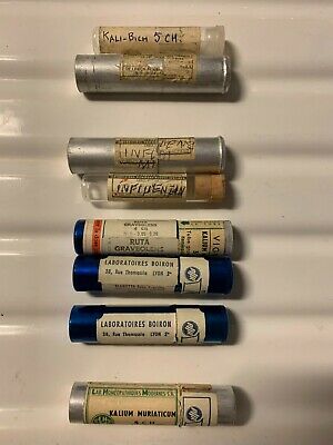 Anciens-tubes-de-pharmacie-homéopathiques-en-fer.jpg