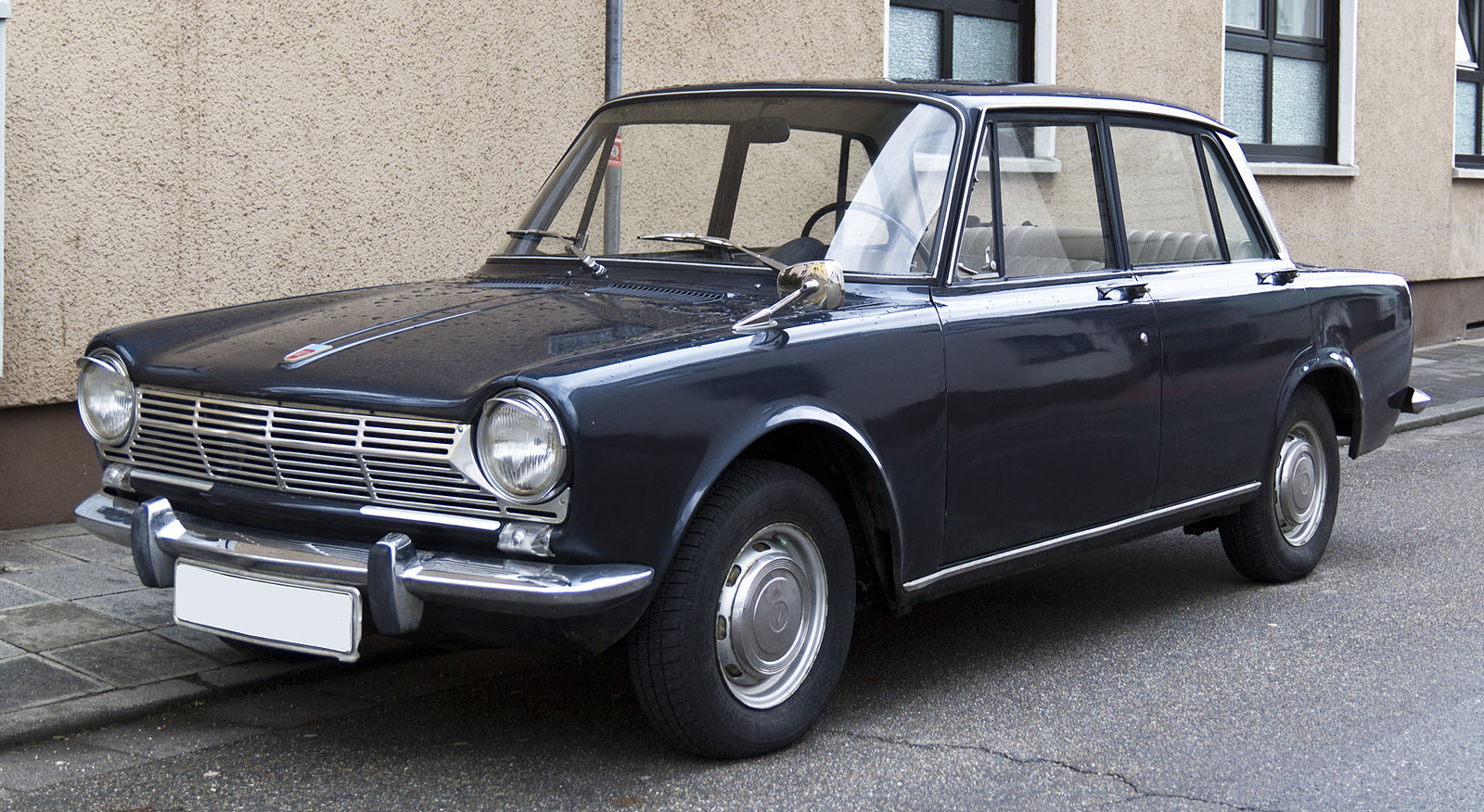 Simca_1300_Serie_1_front_20110114.jpg
