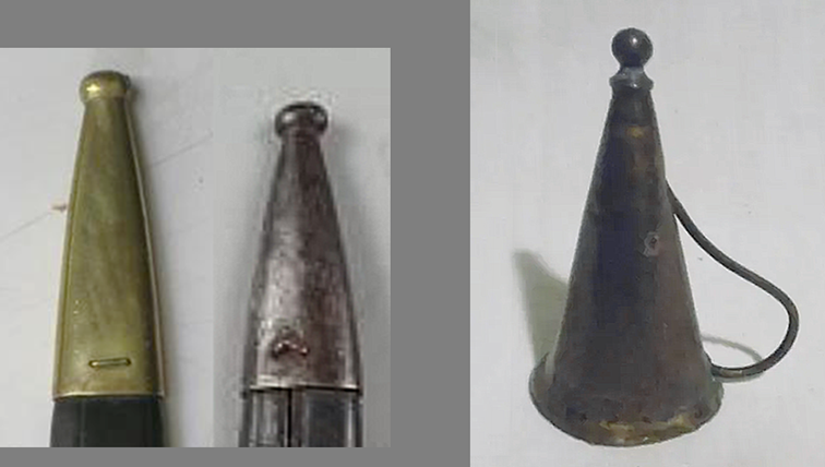 bouterolles vs éteignoir.png