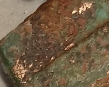 pendant de harnais mailloles grossissement.jpg