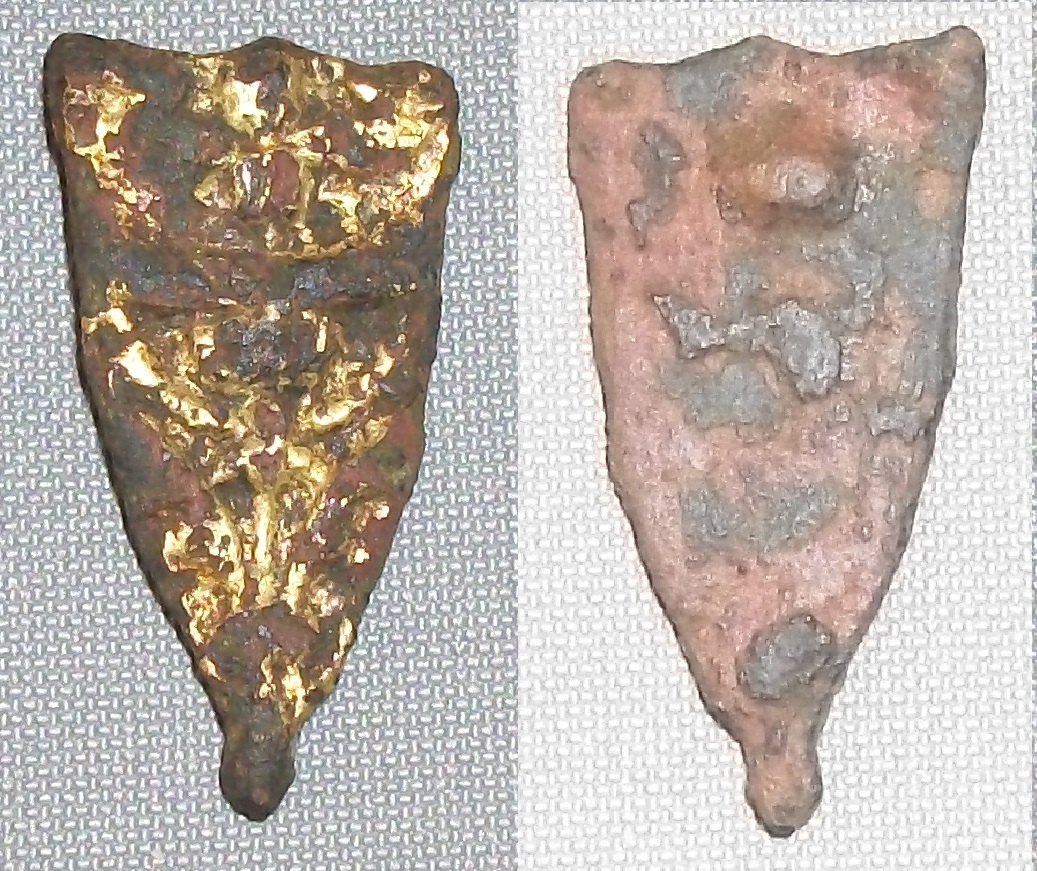 Mordant de ceinture médiévale.JPG