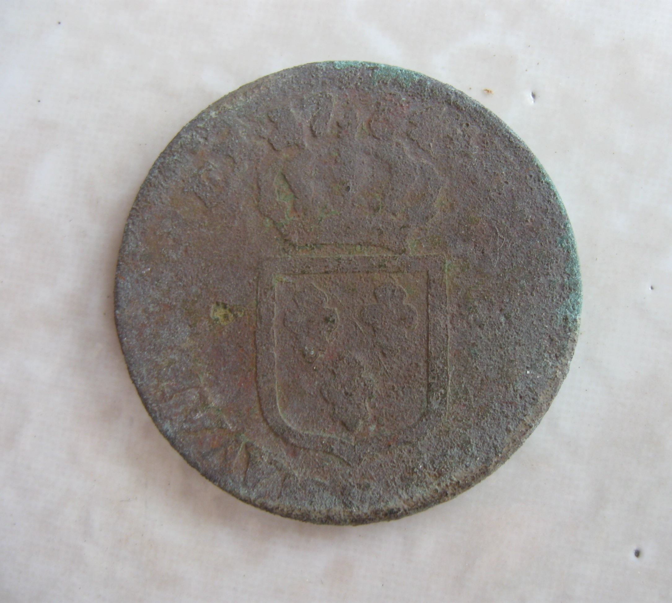 01-2020 - Nord Franche-Comté - Sol à l'écu - Louis XVI - 1784 - Revers.JPG