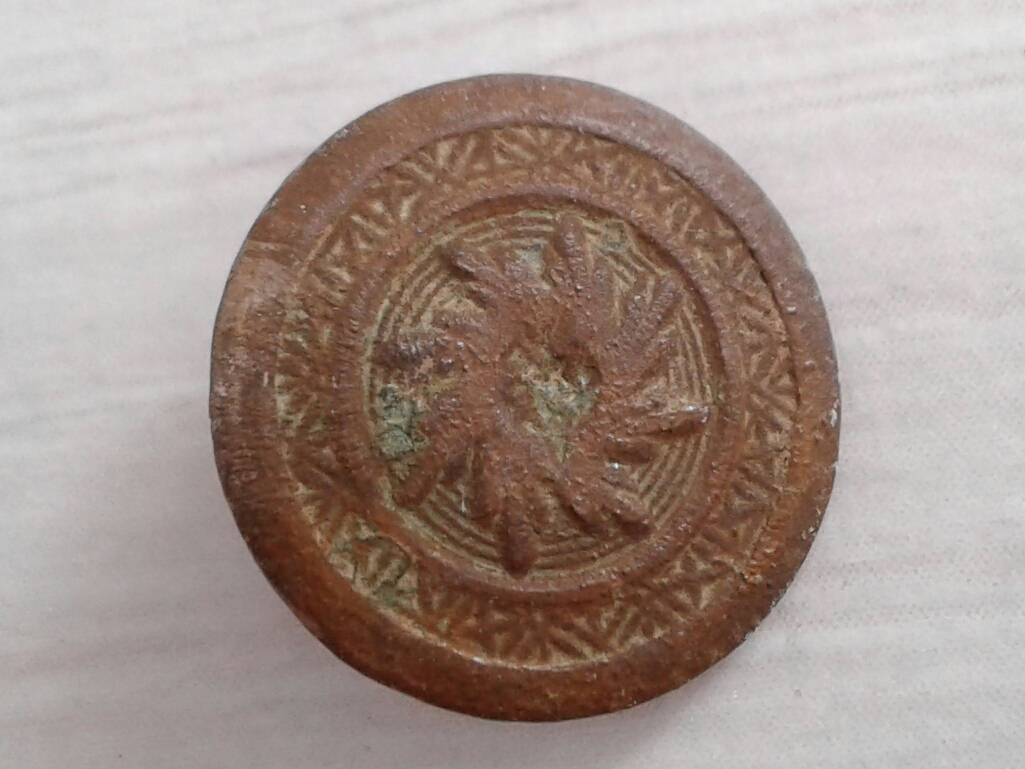 bouton soleil face.jpg