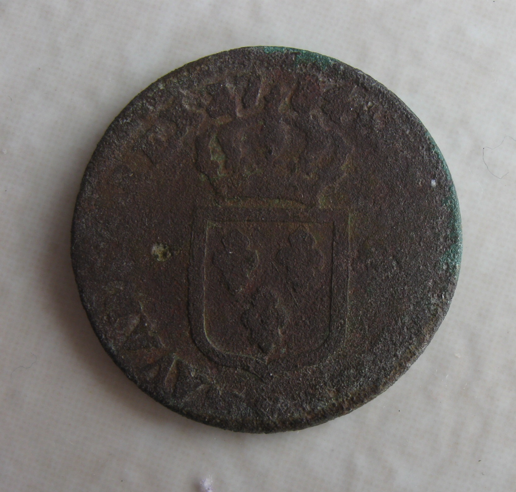 01-2020 - Ciré - Nord Franche-Comté - Sol à l'écu - Louis XVI - 1784 - Revers.JPG