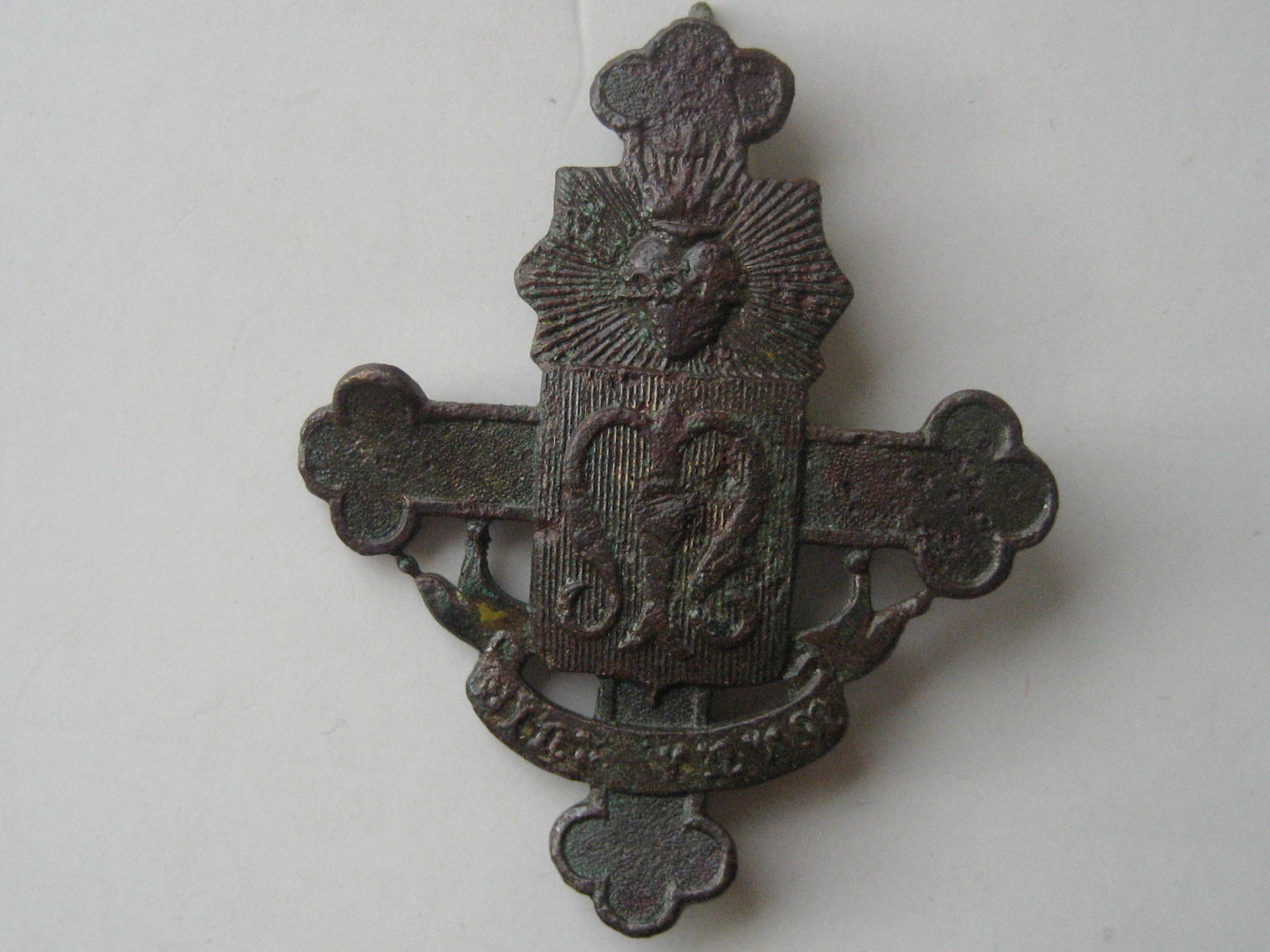 (11)Insigne croix de sacré coeur 19-20e.JPG
