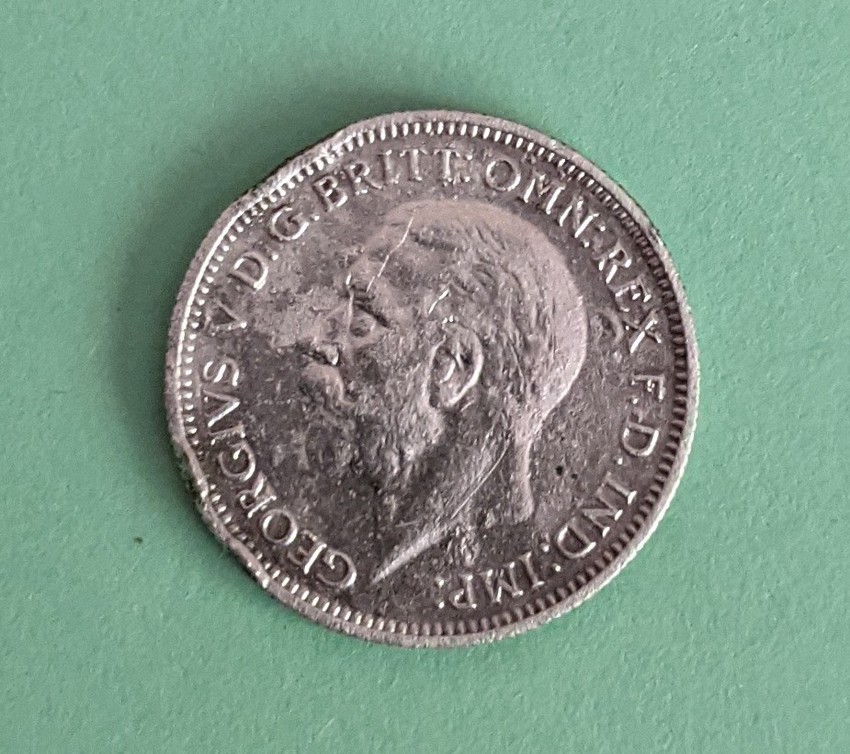 6 PENCE GEORGES V 1936.jpg