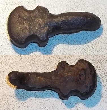 Ardillon scutiforme Mérovingien V à VII siècle.jpg