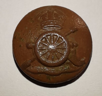 Cabochon de bouton d'artilleur de l'armée Anglaise (Canon couronne).jpg
