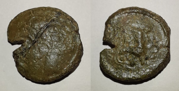 7 Potin Gaulois surement bituriges.jpg